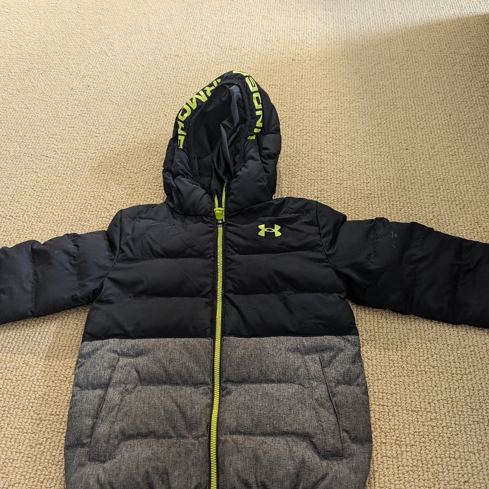 Under Armour coat 3t